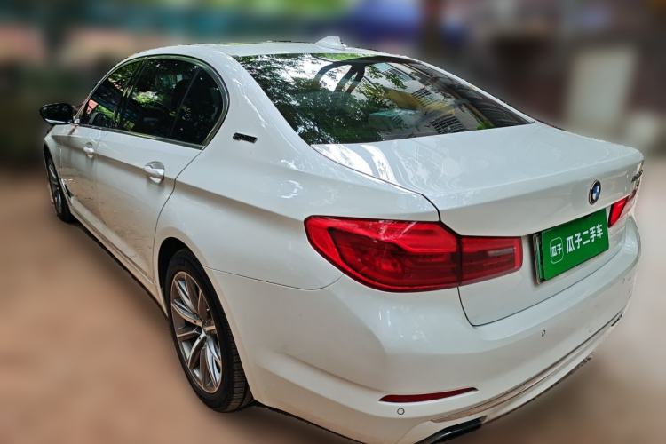 Used BMW 5 Series New Energy 2019 530Le Luxury Package Rear Left 45 Deg
