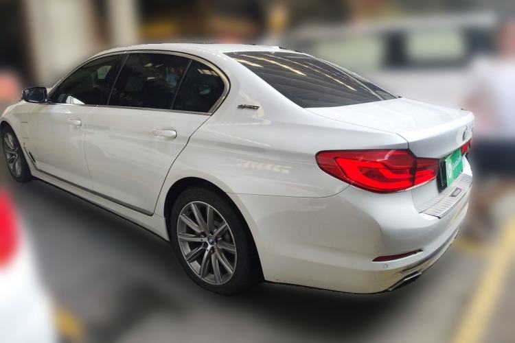 Used BMW 5 Series New Energy 2019 530Le Luxury Package Rear Left 45 Deg