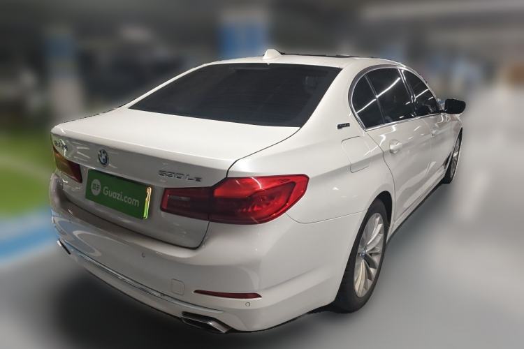 Used BMW 5 Series New Energy 2019 530Le Luxury Package Rear Right 45 Deg