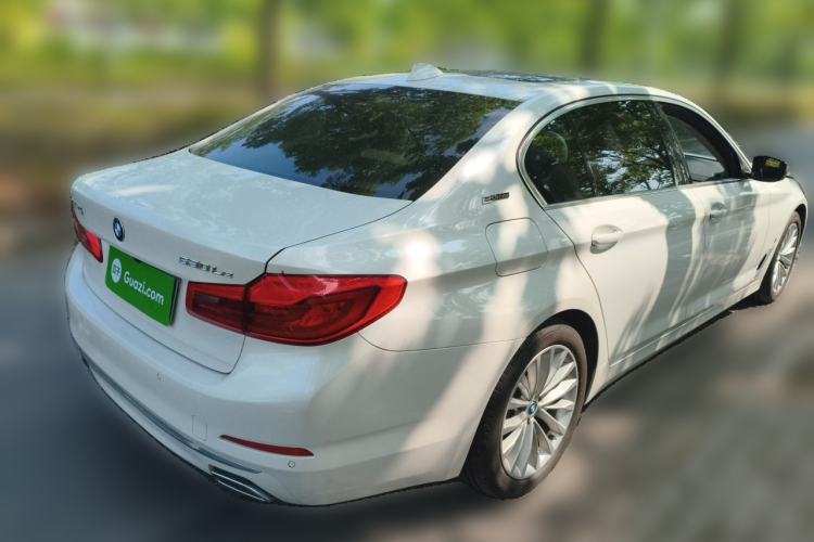 Used BMW 5 Series New Energy 2019 530Le Luxury Package Rear Right 45 Deg