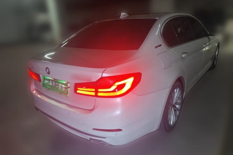 Used BMW 5 Series New Energy 2019 Updated Version 530Le Luxury Package Rear Right 45 Deg