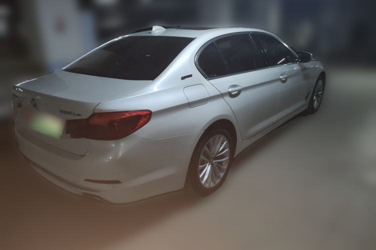 Used BMW 5 Series New Energy 2019 530Le Luxury Package Rear Right 45 Deg