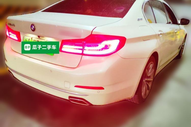 Used BMW 5 Series New Energy 2019 530Le Luxury Package Rear Right 45 Deg