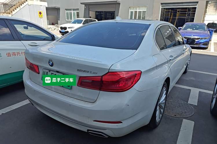 Used BMW 5 Series New Energy 2019 530Le Luxury Package Rear Right 45 Deg