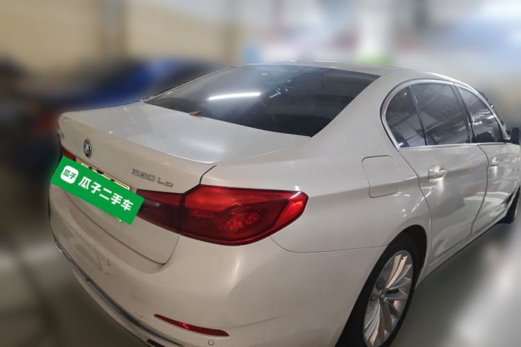 Used BMW 5 Series New Energy 2019 Updated Version 530Le Luxury Package Rear Right 45 Deg