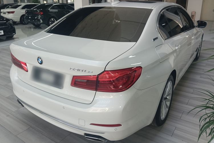 Used BMW 5 Series New Energy 2019 Updated Version 530Le Luxury Package Rear Right 45 Deg