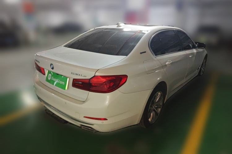 Used BMW 5 Series New Energy 2019 530Le Luxury Package Rear Right 45 Deg
