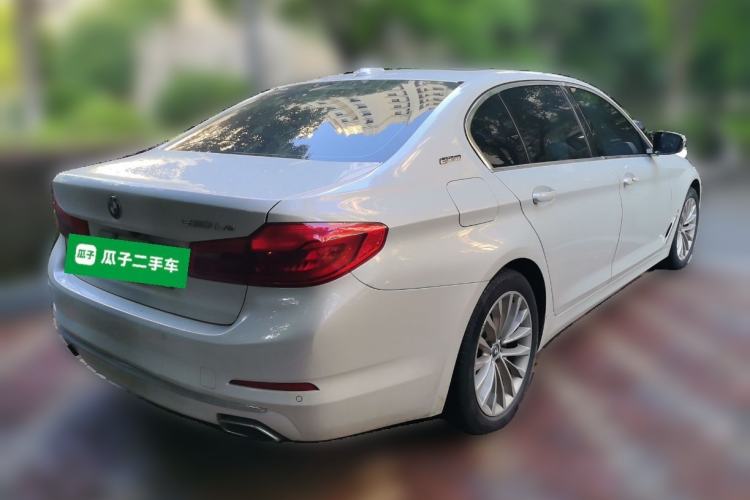 Used BMW 5 Series New Energy 2019 530Le Luxury Package Rear Right 45 Deg