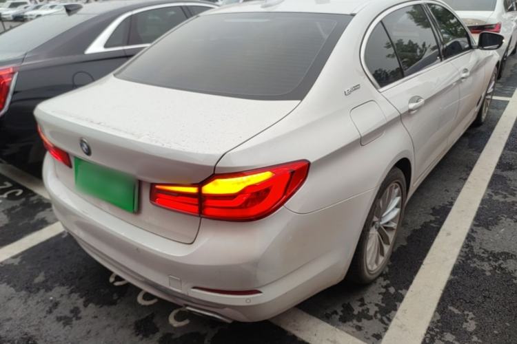 Used BMW 5 Series New Energy 2019 Updated Version 530Le Luxury Package Rear Right 45 Deg