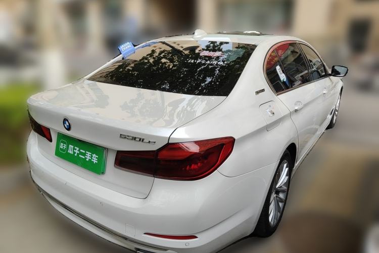 Used BMW 5 Series New Energy 2019 Updated Version 530Le Luxury Package Rear Right 45 Deg