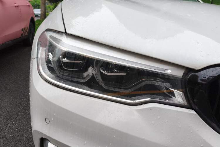 Used BMW 5 Series New Energy 2019 Updated Version 530Le Luxury Package Right Front Headlight