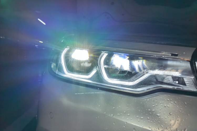 Used BMW 5 Series New Energy 2019 Updated Version 530Le Luxury Package Right Front Headlight