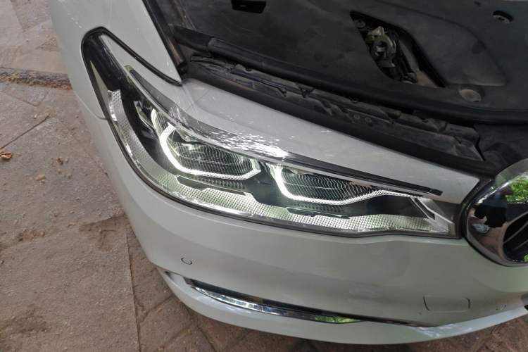 Used BMW 5 Series New Energy 2019 530Le Luxury Package Right Front Headlight