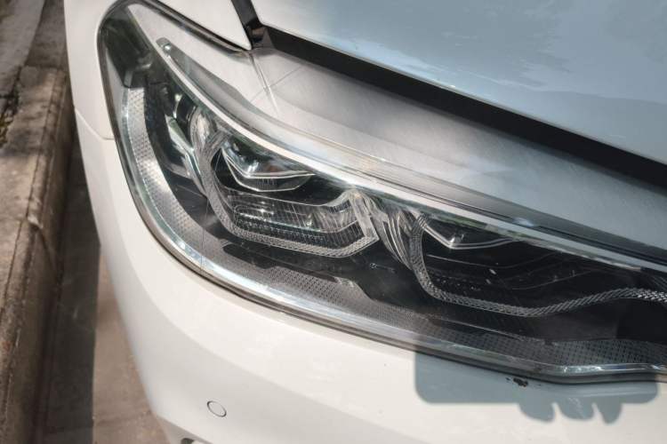 Used BMW 5 Series New Energy 2019 530Le Luxury Package Right Front Headlight