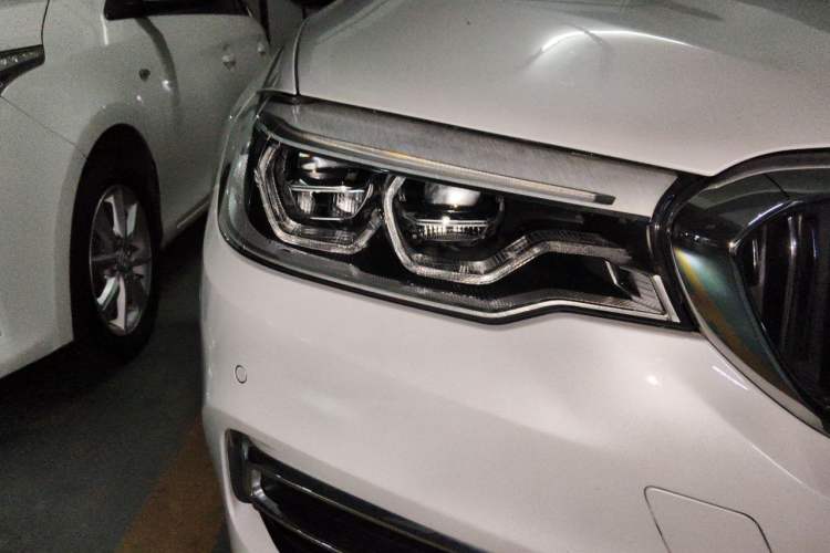 Used BMW 5 Series New Energy 2019 Updated Version 530Le Luxury Package Right Front Headlight