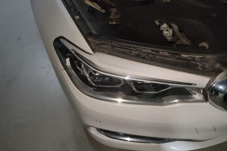 Used BMW 5 Series New Energy 2019 530Le Luxury Package Right Front Headlight