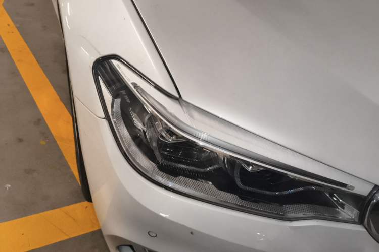 Used BMW 5 Series New Energy 2019 530Le Luxury Package Right Front Headlight
