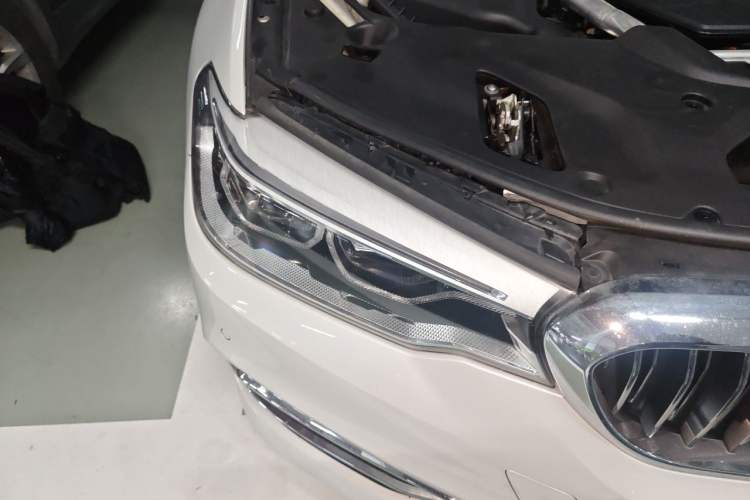 Used BMW 5 Series New Energy 2019 Updated Version 530Le Luxury Package Right Front Headlight