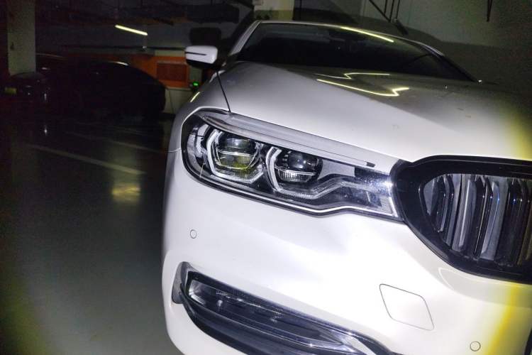 Used BMW 5 Series New Energy 2019 530Le Pioneer Edition Right Front Headlight