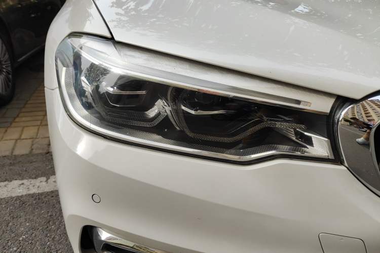 Used BMW 5 Series New Energy 2019 Updated Version 530Le Luxury Package Right Front Headlight