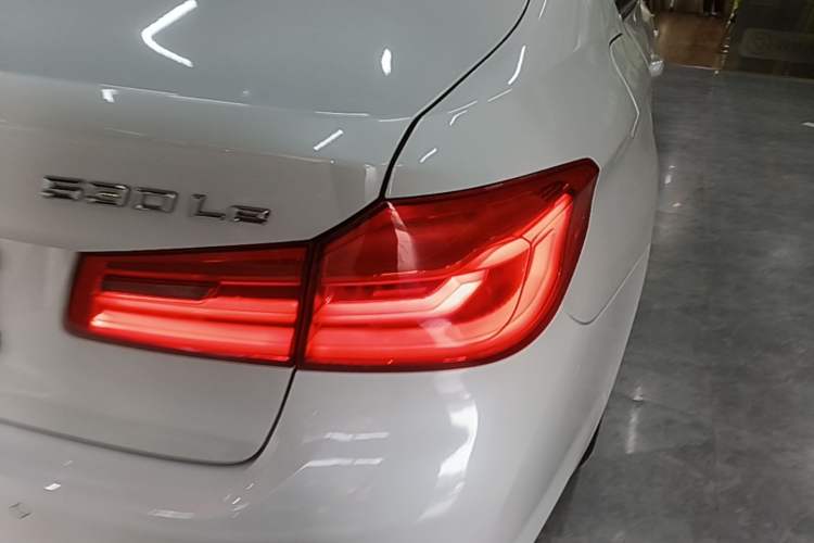 Used BMW 5 Series New Energy 2019 Updated 530Le Pioneer Edition Right Rear Taillight