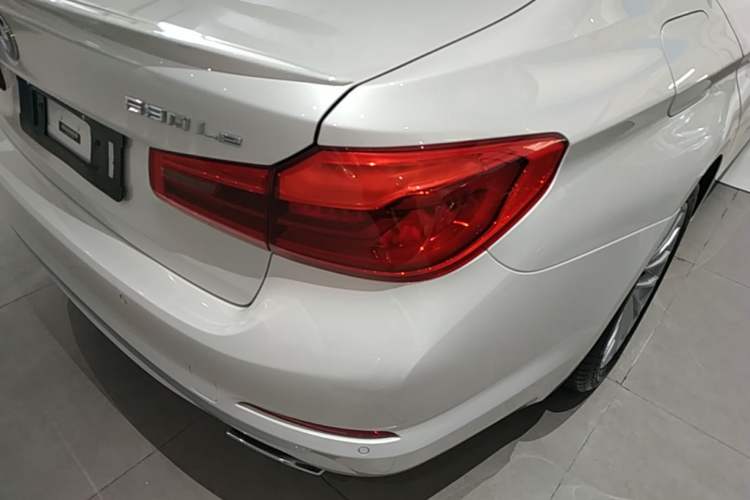 Used BMW 5 Series New Energy 2019 Updated Version 530Le Luxury Package Right Rear Taillight