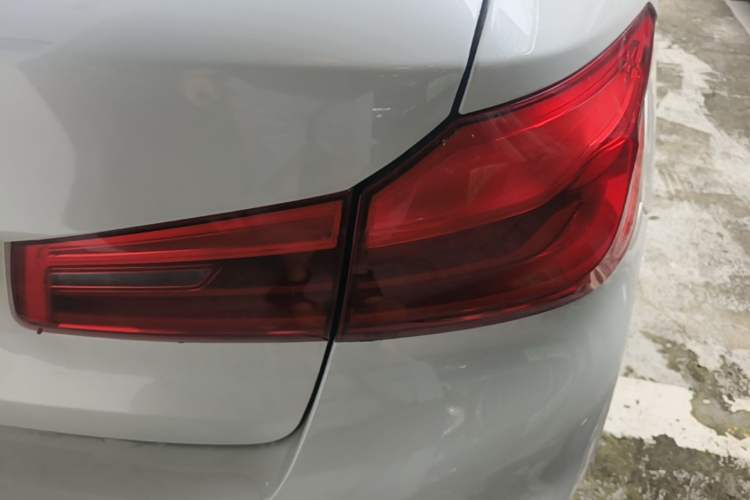 Used BMW 5 Series New Energy 2019 Updated Version 530Le Luxury Package Right Rear Taillight
