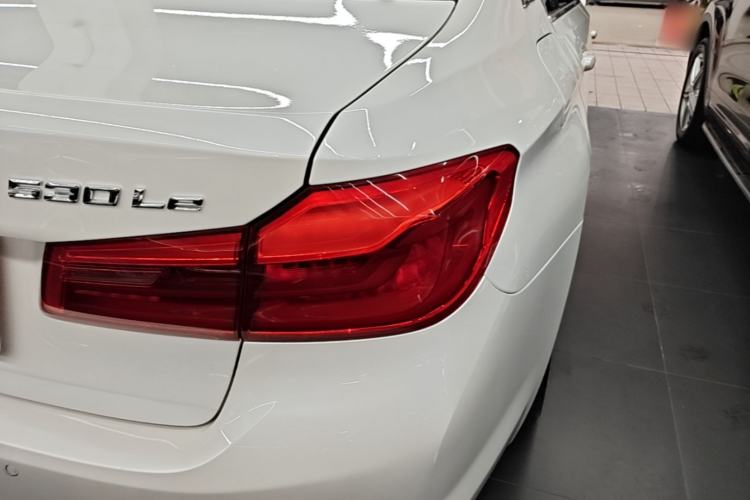 Used BMW 5 Series New Energy 2019 530Le Luxury Package Right Rear Taillight