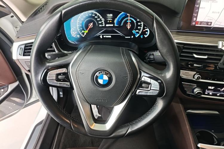 Used BMW 5 Series New Energy 2019 Updated Version 530Le Luxury Package Steering Wheel