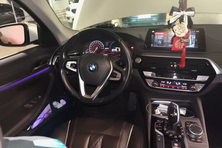 Used BMW 5 Series New Energy 2019 530Le Luxury Package Steering Wheel