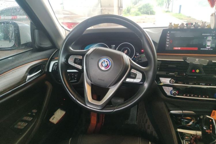 Used BMW 5 Series New Energy 2019 Updated Version 530Le Luxury Package Steering Wheel