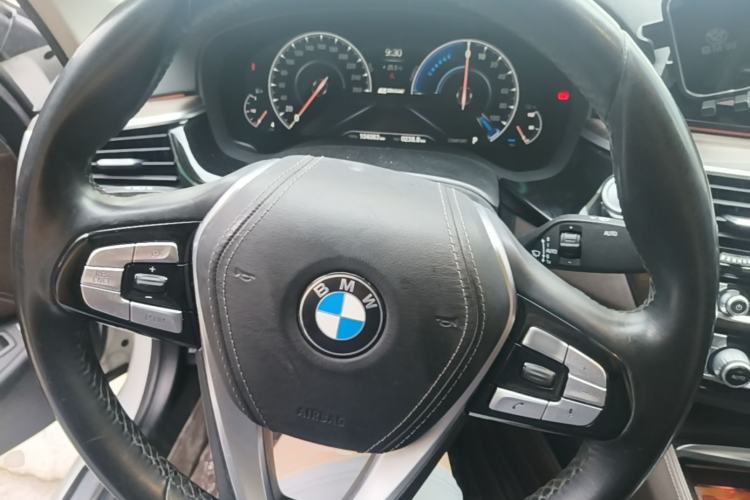 Used BMW 5 Series New Energy 2019 Updated Version 530Le Luxury Package Steering Wheel