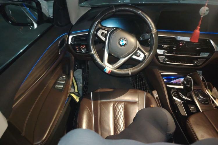 Used BMW 5 Series New Energy 2019 530Le Luxury Package Steering Wheel