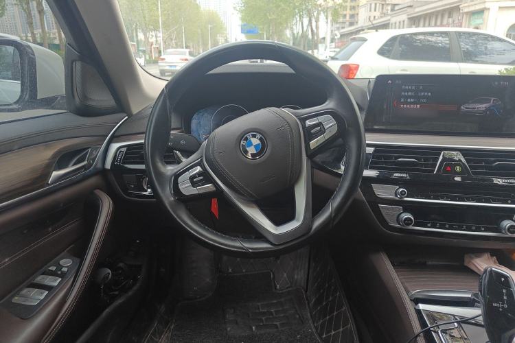 Used BMW 5 Series New Energy 2019 Updated Version 530Le Luxury Package Steering Wheel