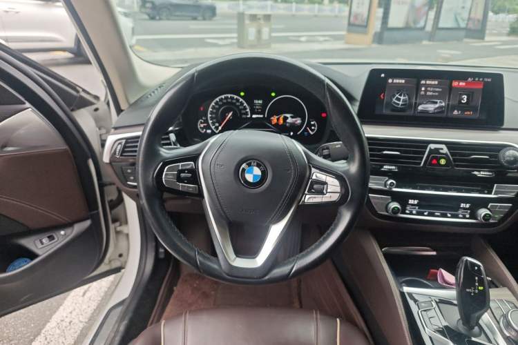 Used BMW 5 Series New Energy 2019 530Le Luxury Package Steering Wheel