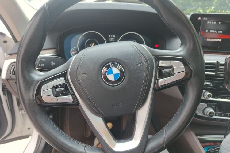 Used BMW 5 Series New Energy 2019 530Le Pioneer Edition Steering Wheel