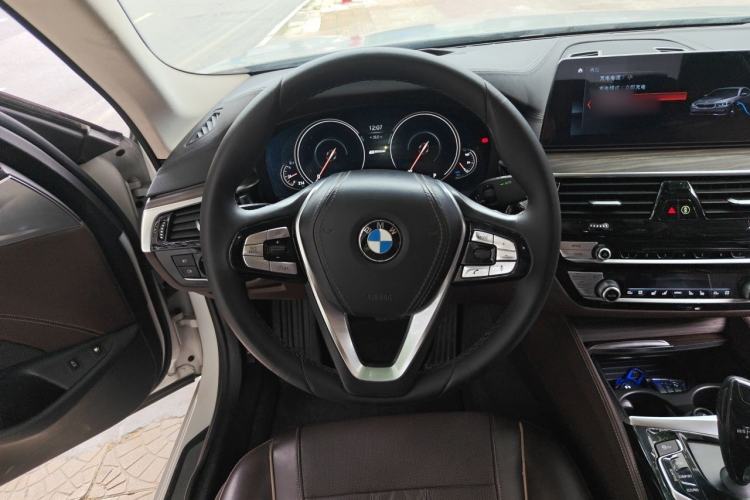 Used BMW 5 Series New Energy 2019 530Le Luxury Package Steering Wheel