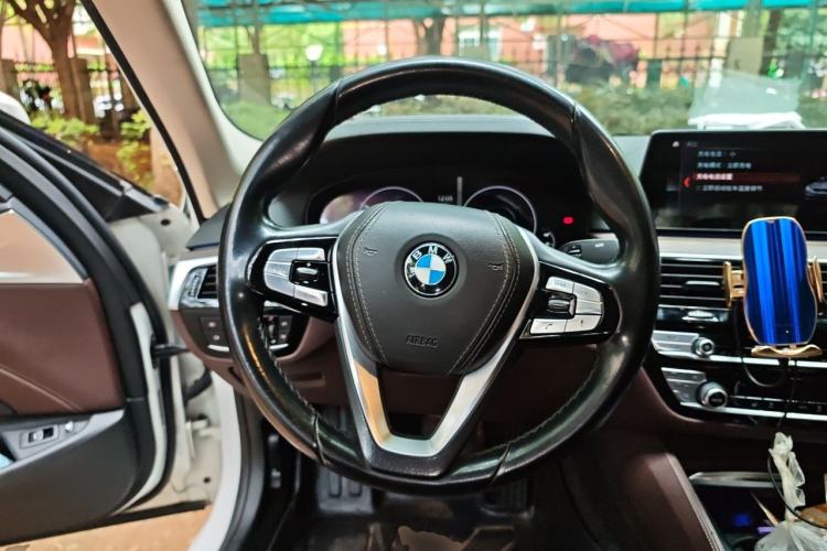 Used BMW 5 Series New Energy 2019 530Le Luxury Package Steering Wheel