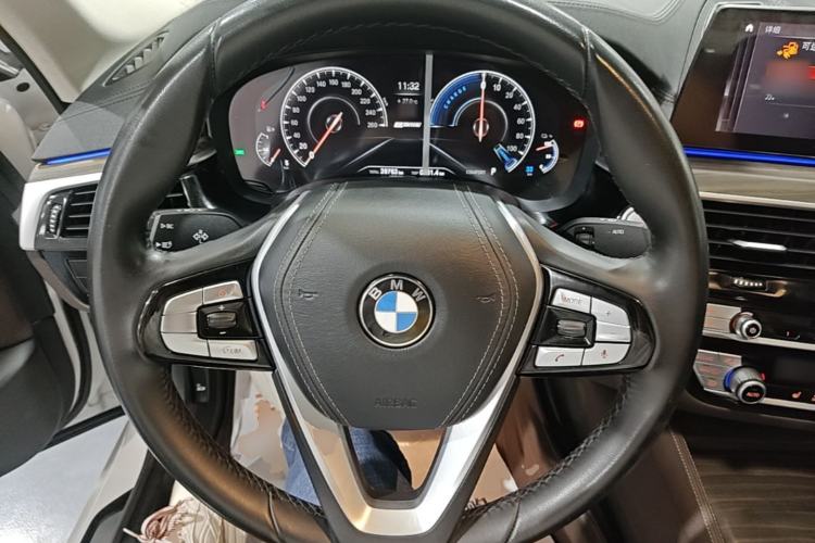 Used BMW 5 Series New Energy 2019 Updated Version 530Le Luxury Package Steering Wheel