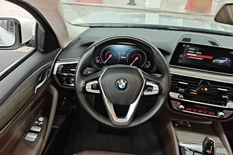 Used BMW 5 Series New Energy 2019 530Le Luxury Package Steering Wheel
