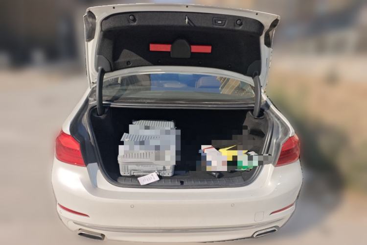 Used BMW 5 Series New Energy 2019 530Le Luxury Package Trunk