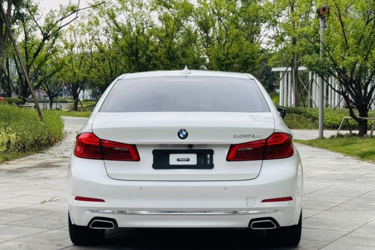 Used BMW 5 Series New Energy 2019 Updated Version 530Le Luxury Package Trunk