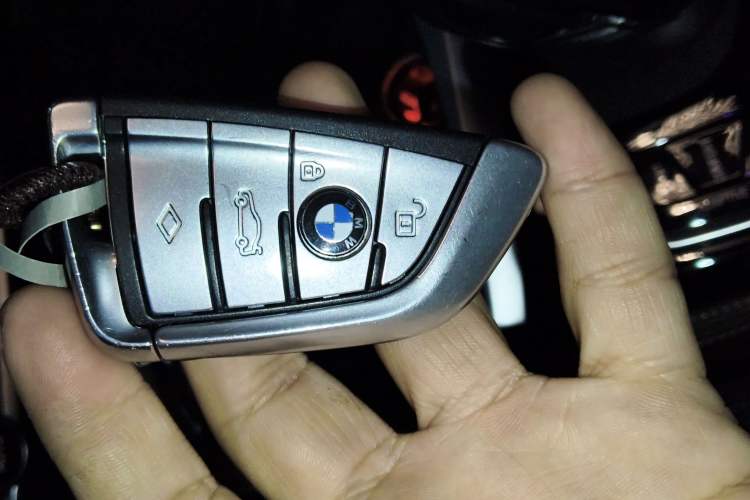 Used BMW 5 Series New Energy 2019 Updated Version 530Le Luxury Package Vehicle Key