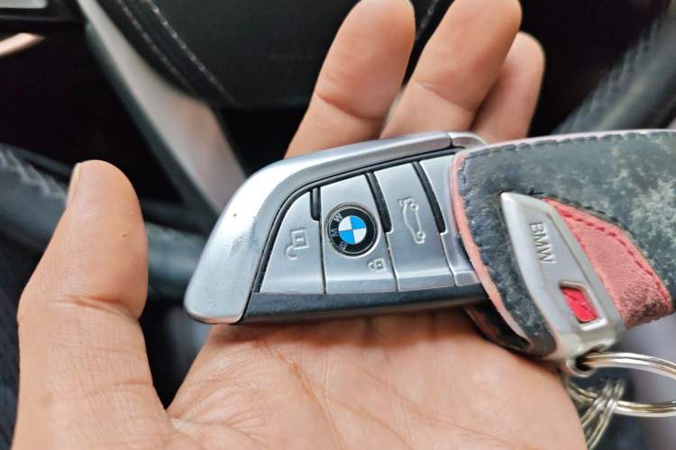 Used BMW 5 Series New Energy 2019 530Le Luxury Package Vehicle Key