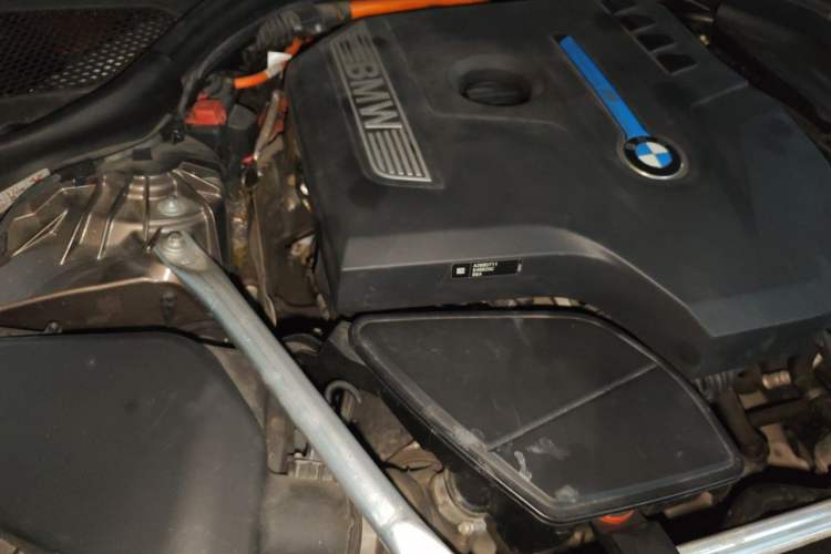 Used BMW 5 Series New Energy 2019 Updated Version 530Le Luxury Package Engine Bay Right