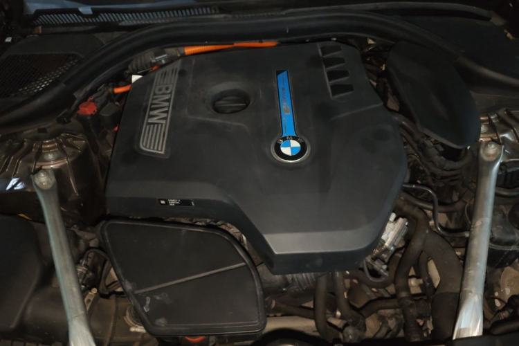 Used BMW 5 Series New Energy 2019 Updated Version 530Le Luxury Package Engine Bay