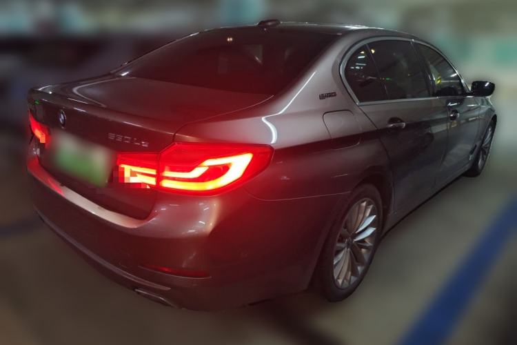 Used BMW 5 Series New Energy 2019 Updated Version 530Le Luxury Package Rear Right 45 Deg