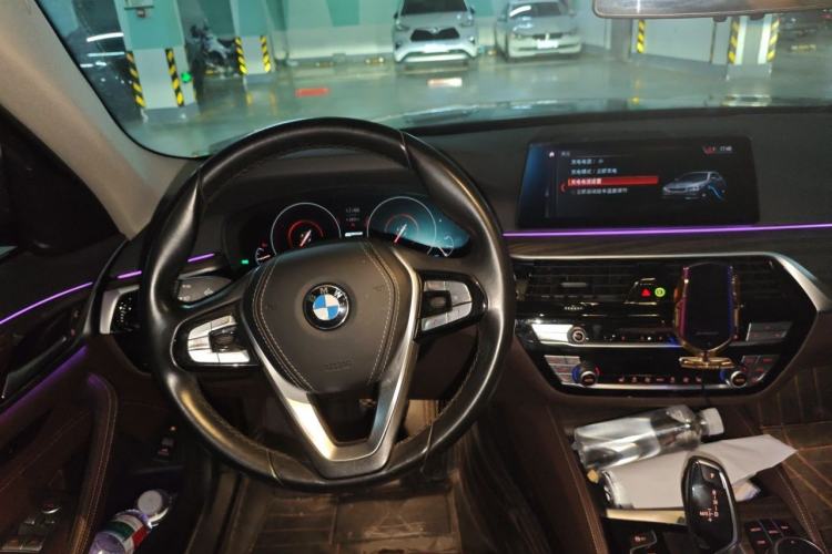 Used BMW 5 Series New Energy 2019 Updated Version 530Le Luxury Package Steering Wheel