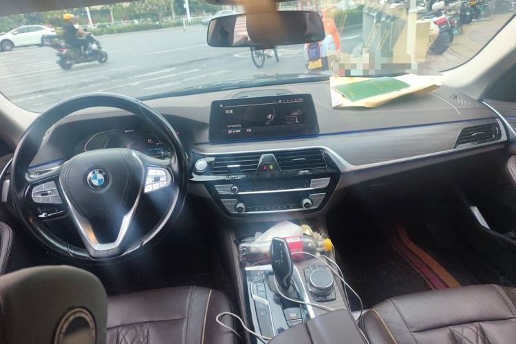 Used BMW 5 Series New Energy 2020 Mileage Upgrade Version 530Le Luxury Package Center Console