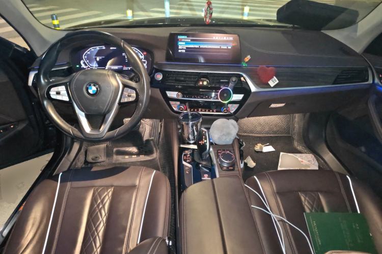 Used BMW 5 Series New Energy 2020 Mileage Upgrade Version 530Le Luxury Package Center Console